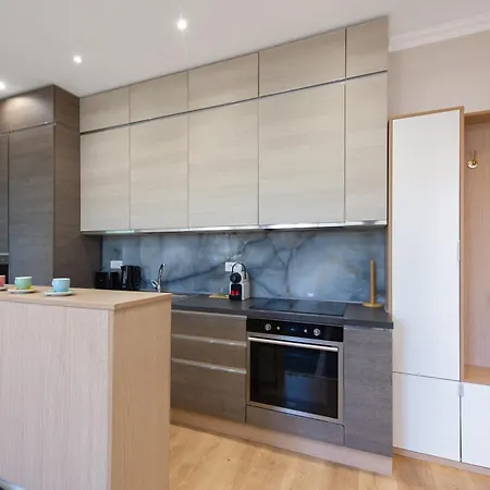 5mn Monaco - Agreable, Et Lumineux - Et Apartment *